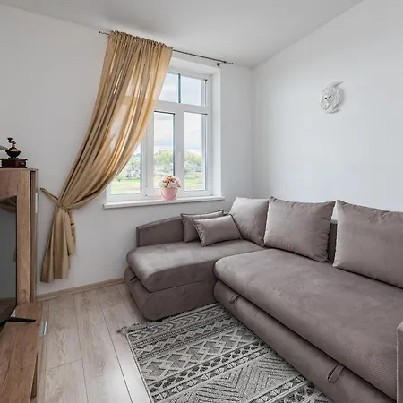 Serene Nemunas River View Near Mcdonald By Polo Apartamento *