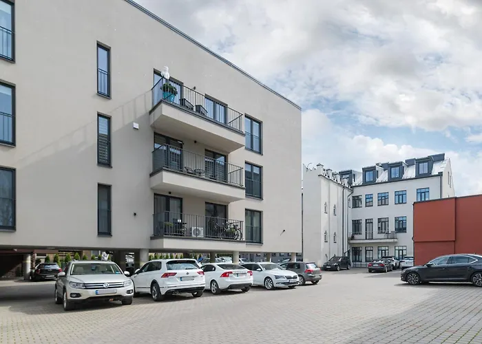 Serene Nemunas River View Near Mcdonald By Polo Apartmán *